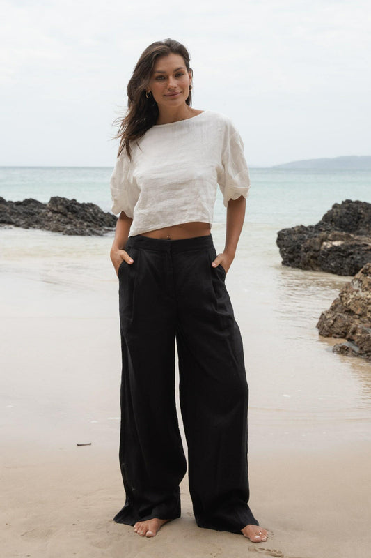 LILLY PILLY Oli linen pants in Black