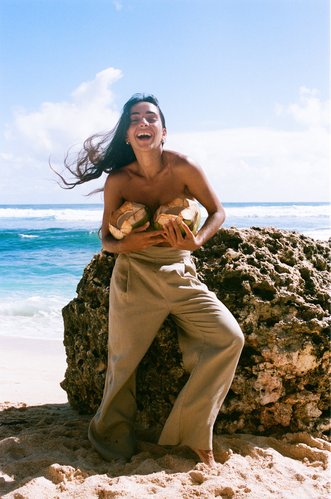 IVY TAUPE LINEN CROP PANTS