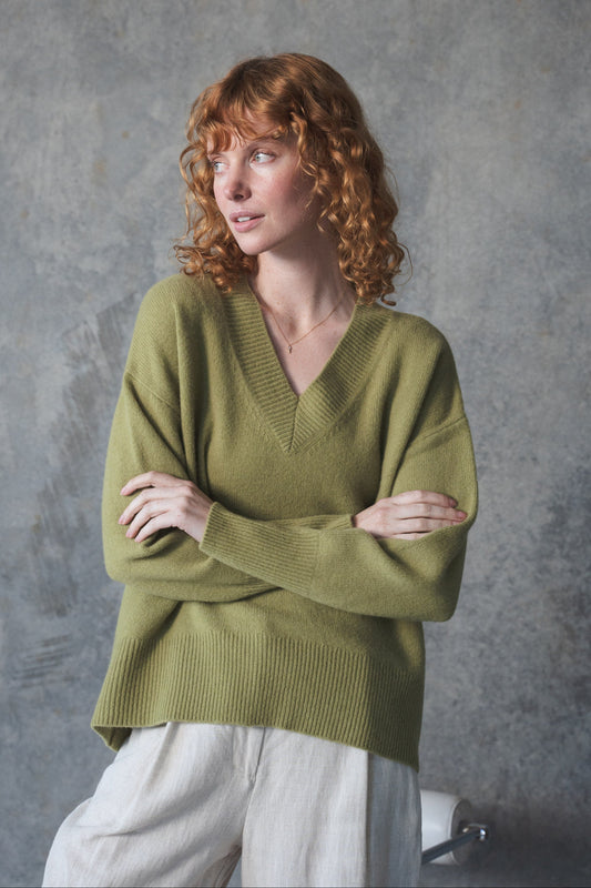 LILLY PILLY June cashmere knit in Olive