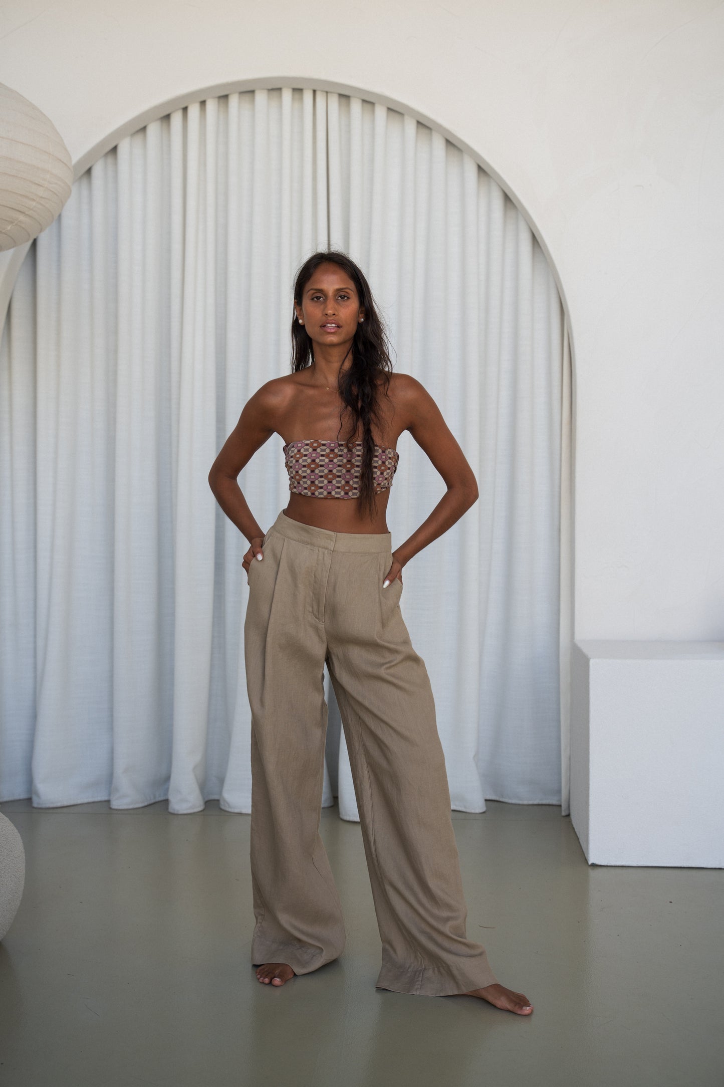 OLI TAUPE LINEN PANTS