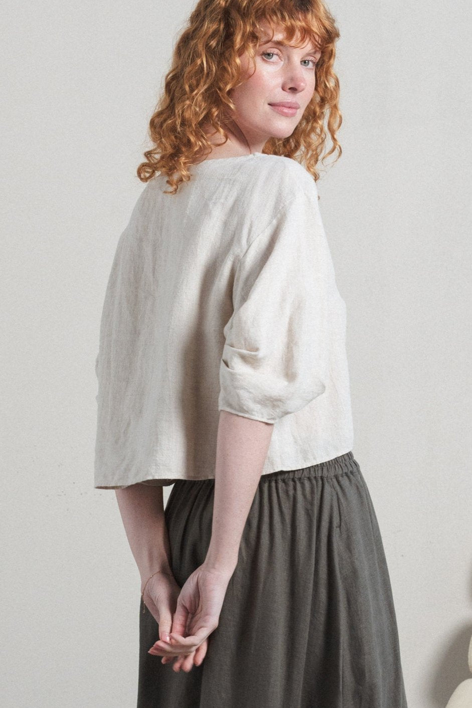 LILLY PILLY Leia linen top in Oatmeal