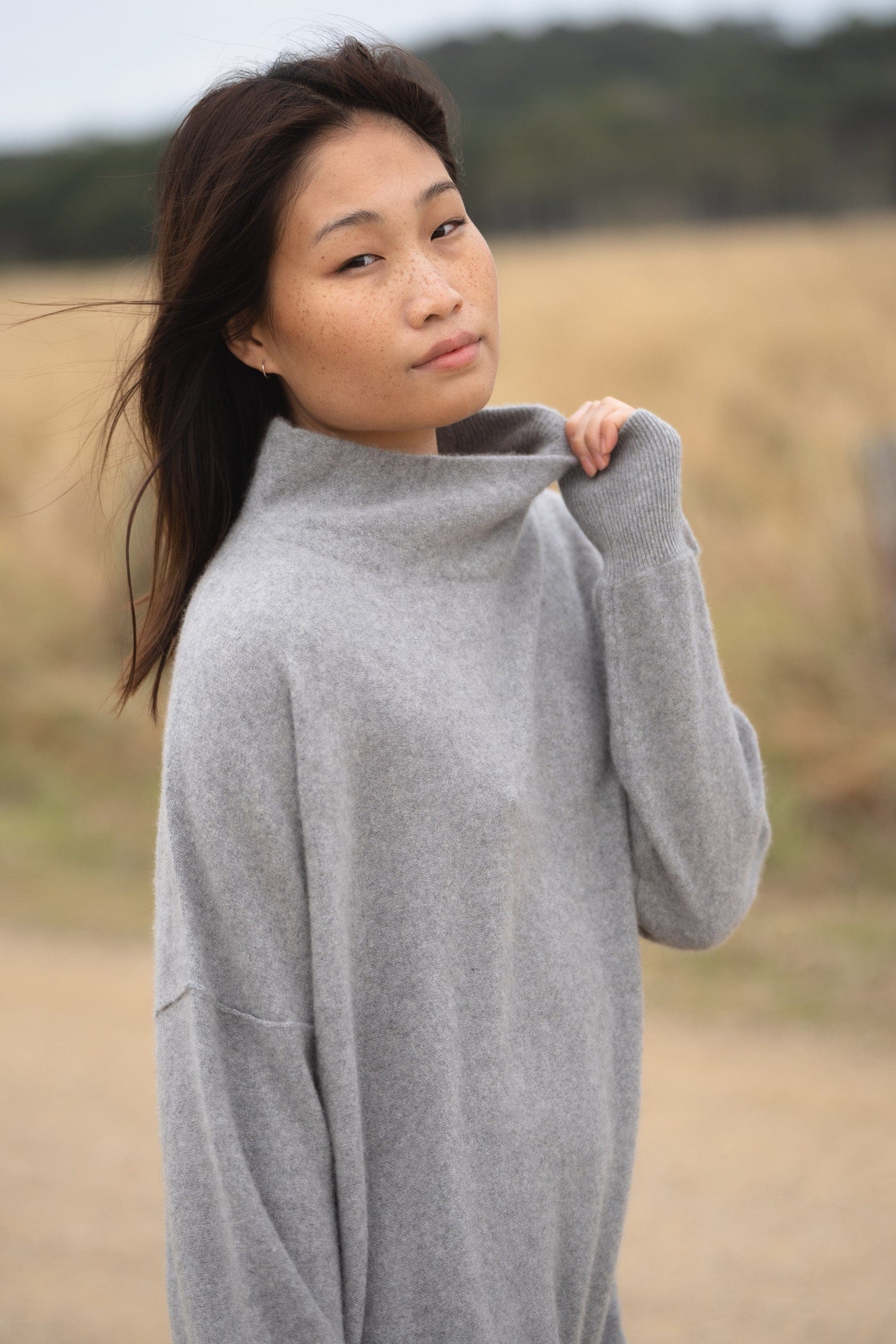LILLY PILLY Collection Cala Cashmere Tunic made of recycled cashmere in Grey Marle