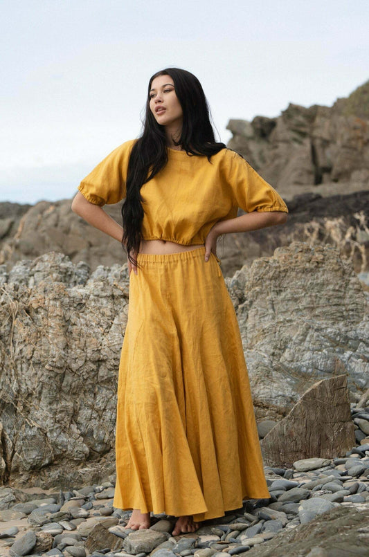 MILA SUNFLOWER LINEN TOP