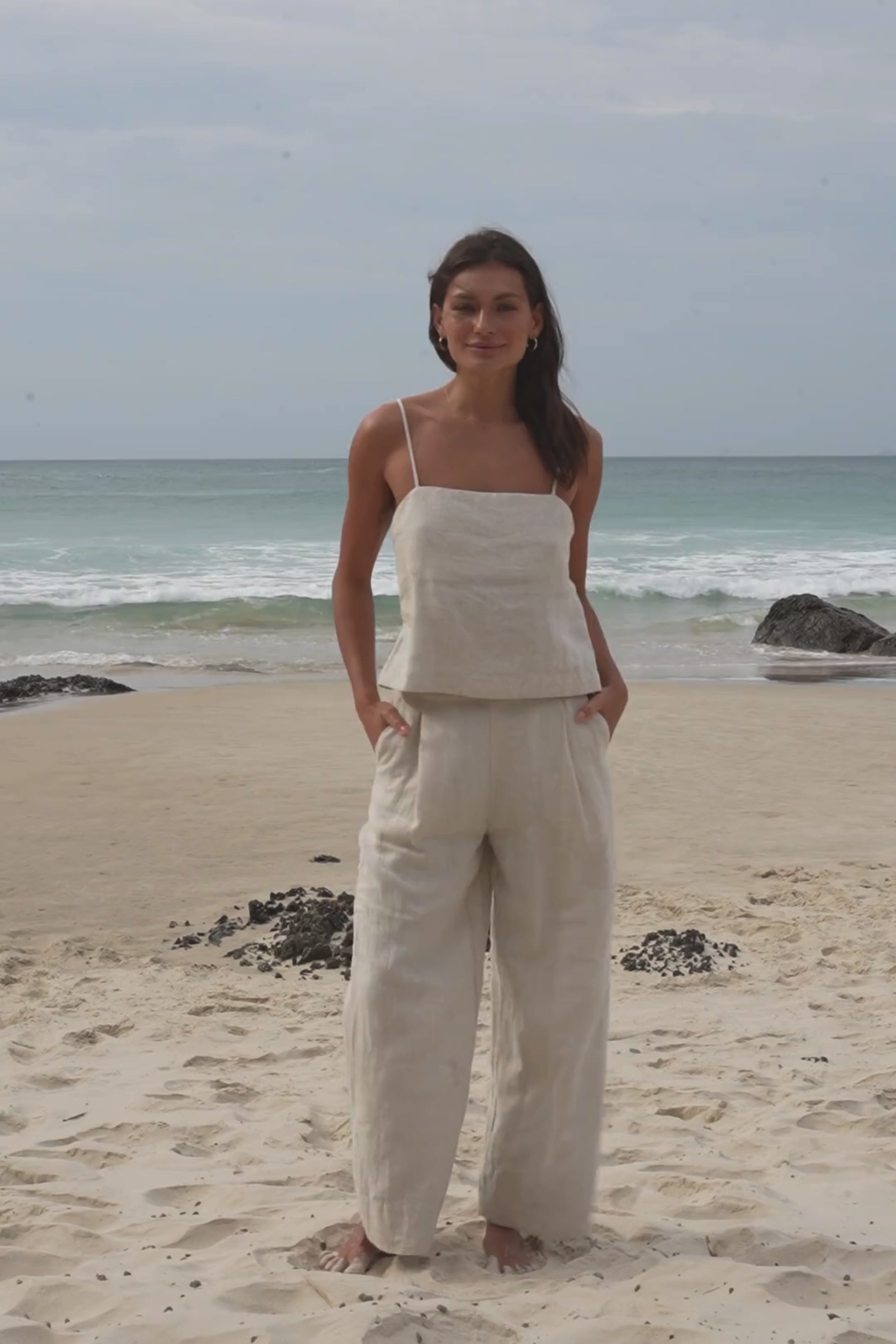 LILLY PILLY Rosa linen op in Oatmeal