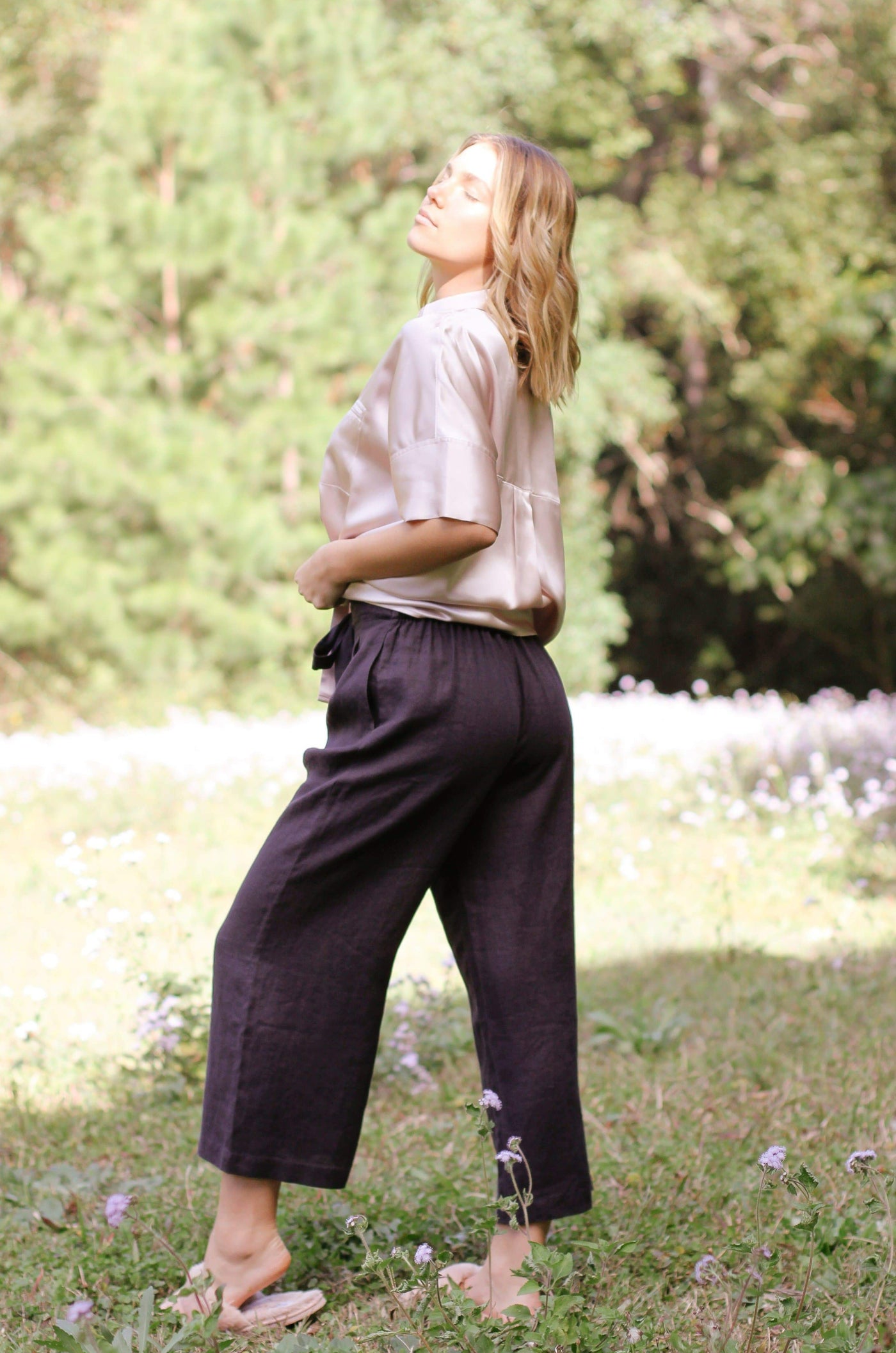 LILLY PILLY Collection 100% organic linen Ava Pants in Navy