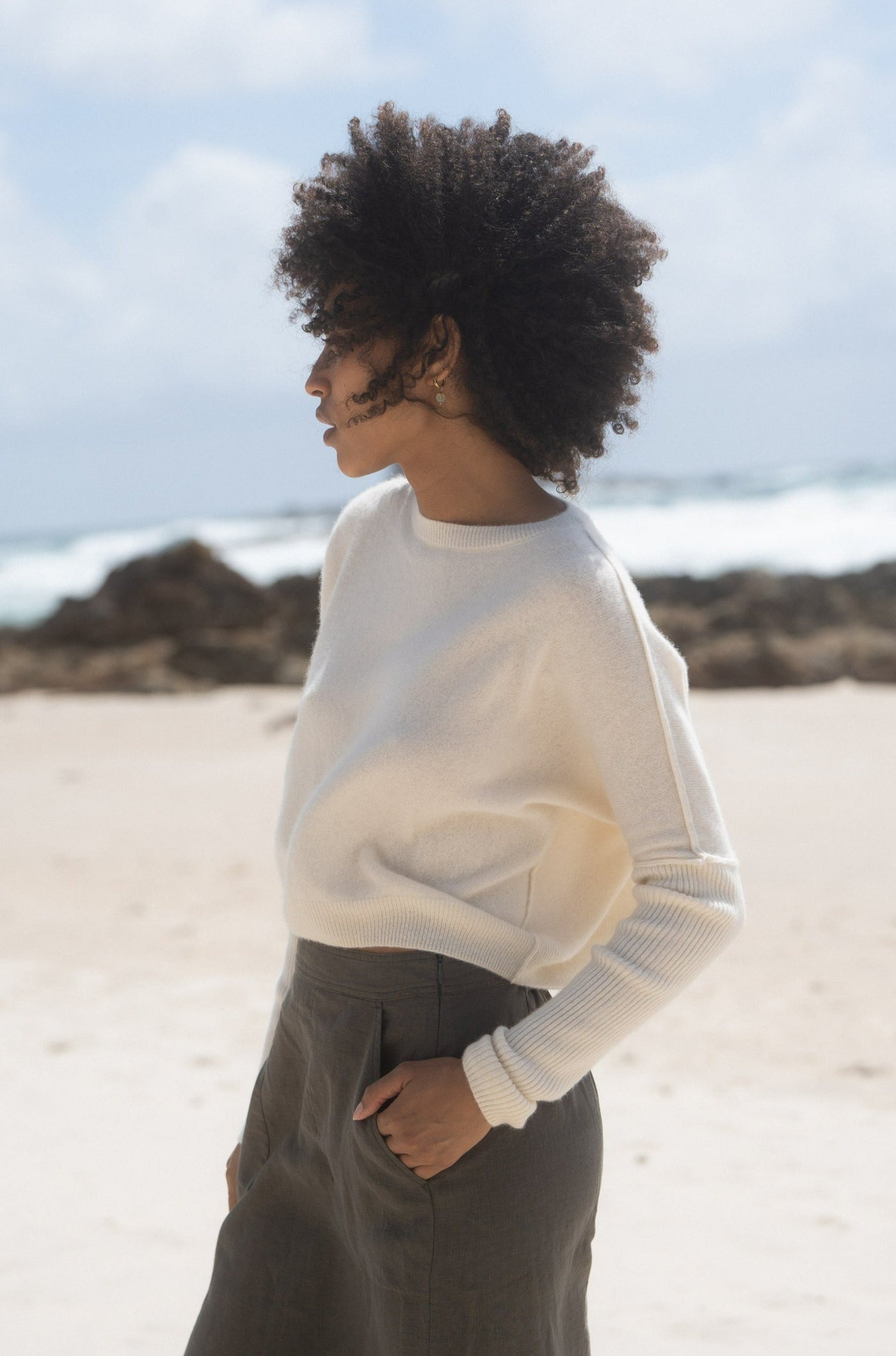 Lilly Pilly Collection Miri Cashmere knit made of recycled cashmere in Ivory.