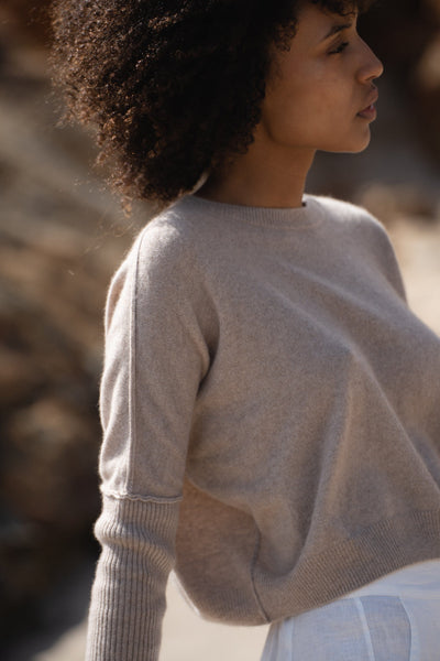 Lilly Pilly Collection Miri Cashmere knit made of recycled cashmere in Oatmeal