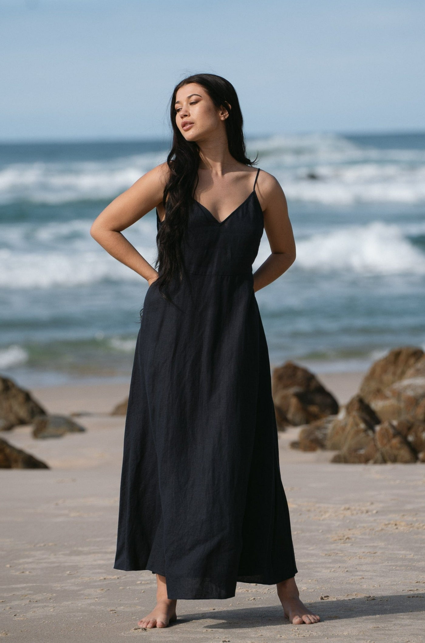 Lilly Pilly Collection 100% organic linen Zoe Dress in Navy